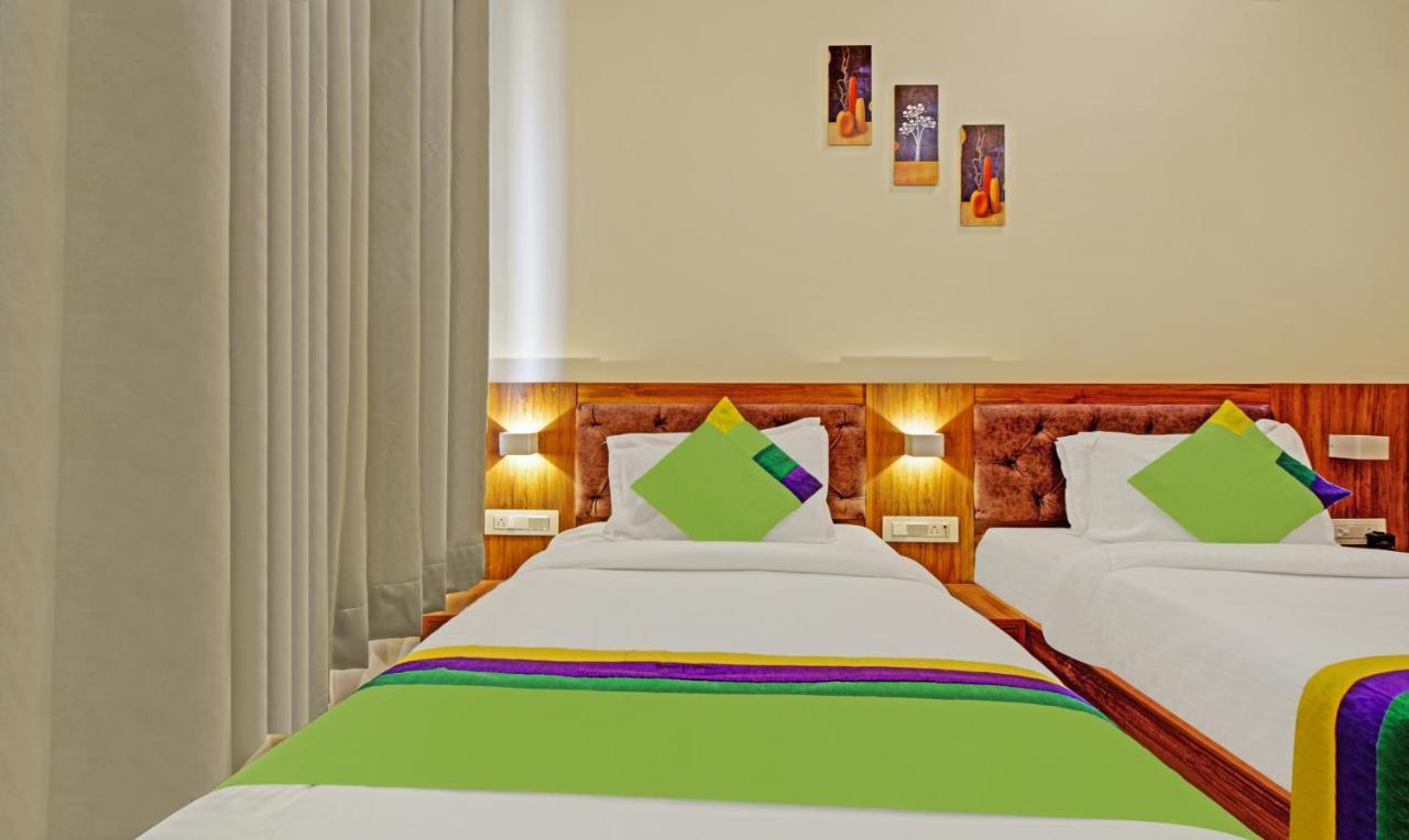Tripli Hotels Le Shelton Удайпур Екстериор снимка