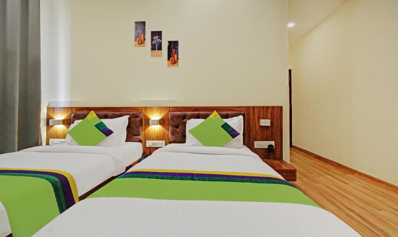 Tripli Hotels Le Shelton Удайпур Екстериор снимка