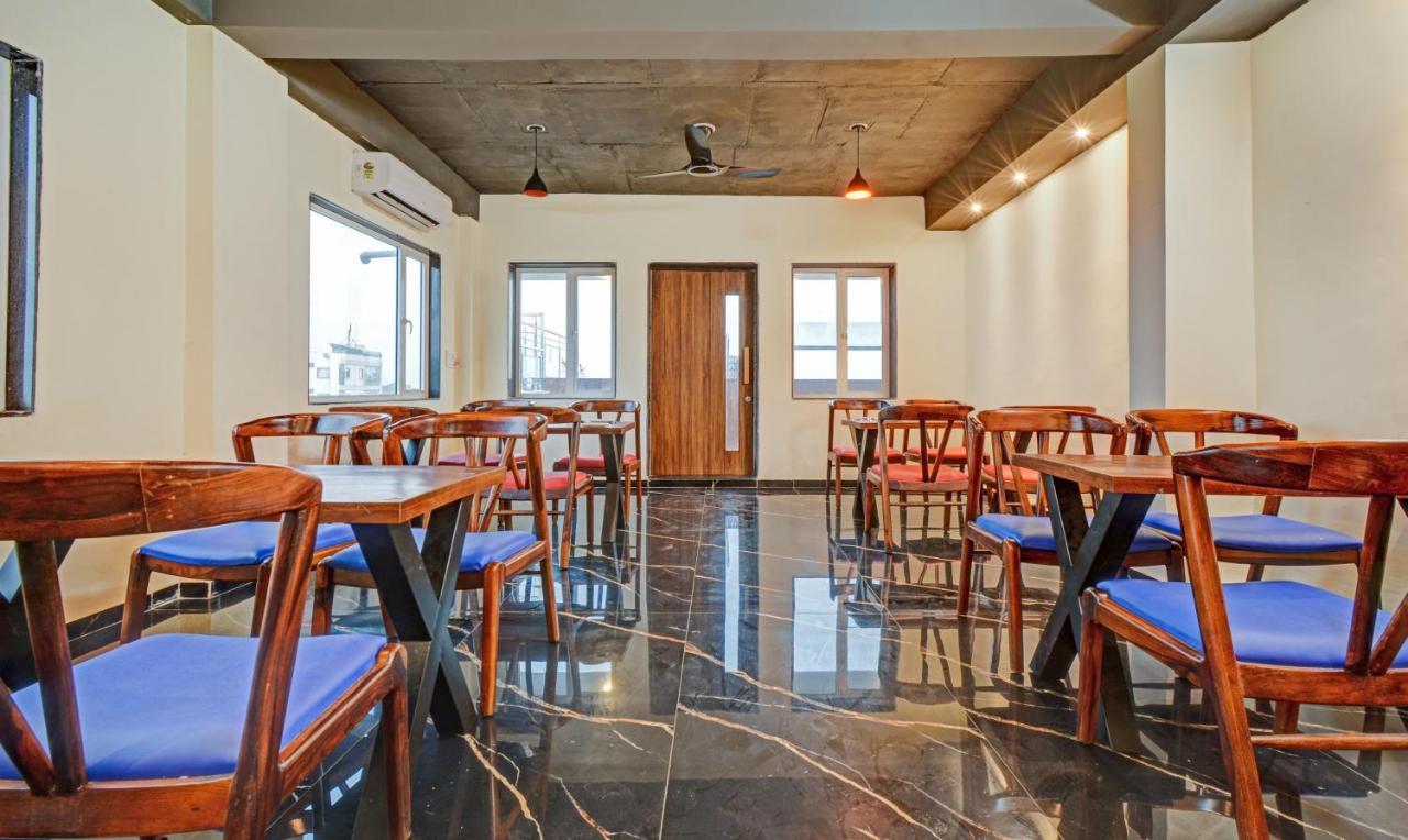 Tripli Hotels Le Shelton Удайпур Екстериор снимка