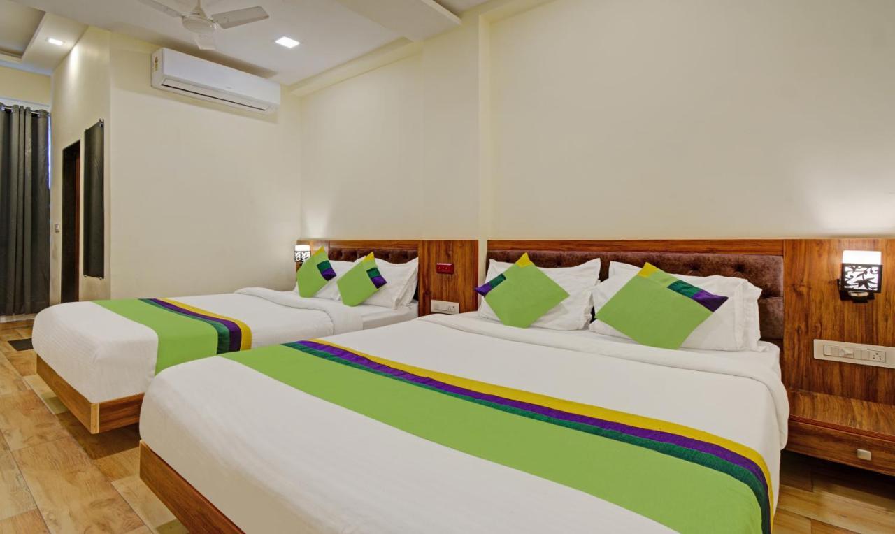 Tripli Hotels Le Shelton Удайпур Екстериор снимка