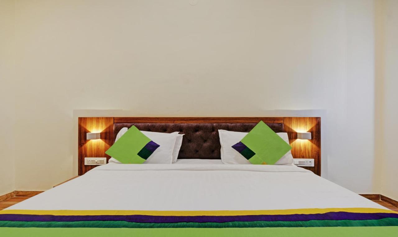 Tripli Hotels Le Shelton Удайпур Екстериор снимка
