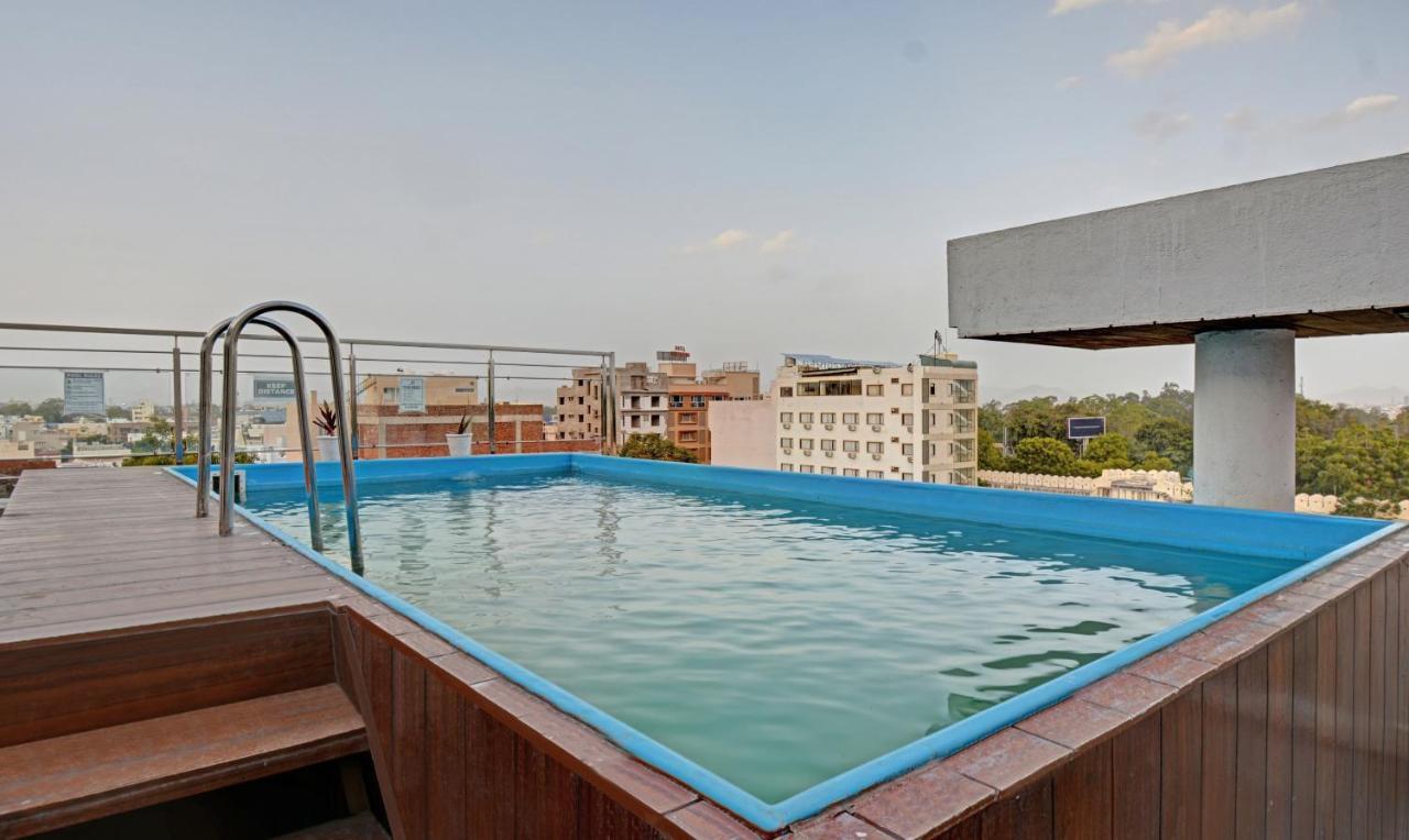 Tripli Hotels Le Shelton Удайпур Екстериор снимка