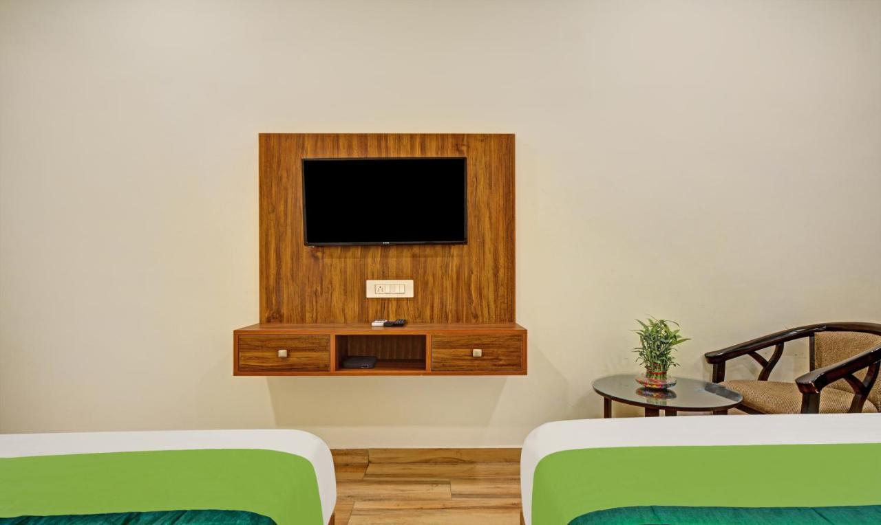 Tripli Hotels Le Shelton Удайпур Екстериор снимка